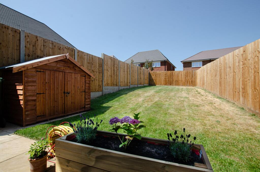 House in Worcester - View 4
