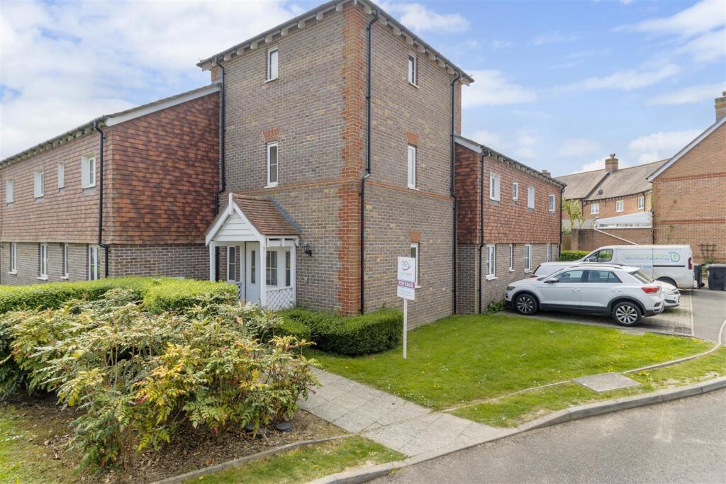 Main image of property: Splice Lane, Hailsham