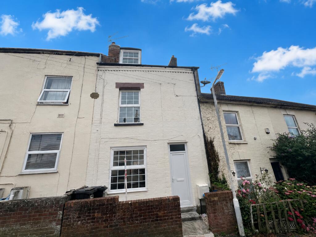 Main image of property: Eastland Road