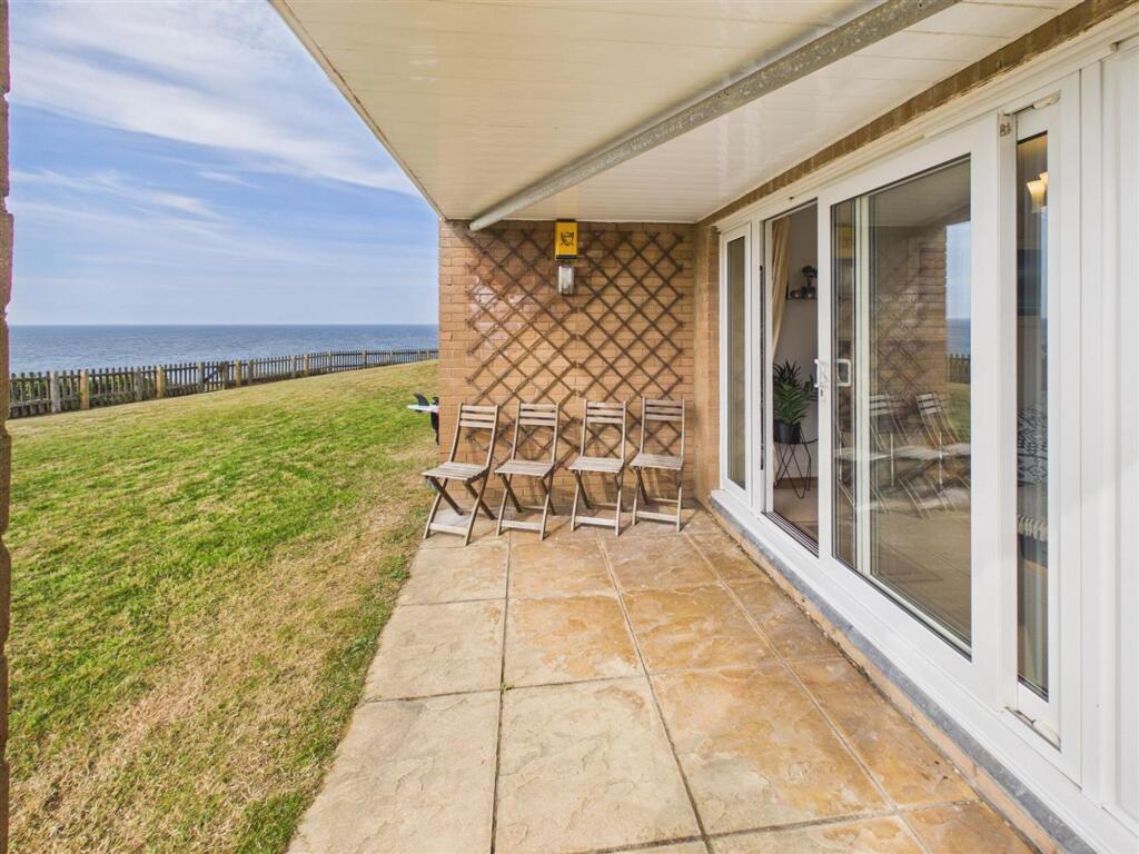 Apartment in Newquay, Cornwall - View 2