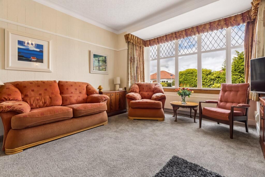 House in Glasgow - More