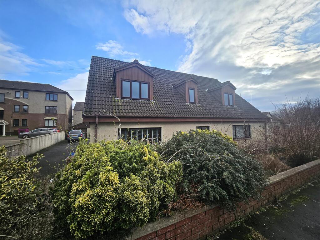 Main image of property: 4b Caledonia Road, Ardrossan, KA22 8LD