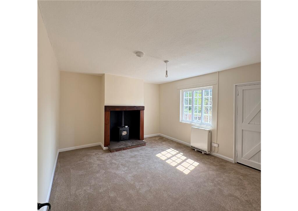 House in Stoke-on-Trent - View 5