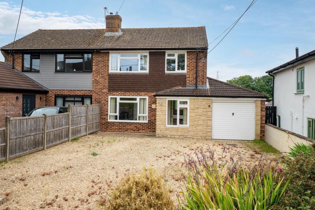 3-bed house on Hatherden Road, Charlton, Andover. SP10 4AW, £425,000