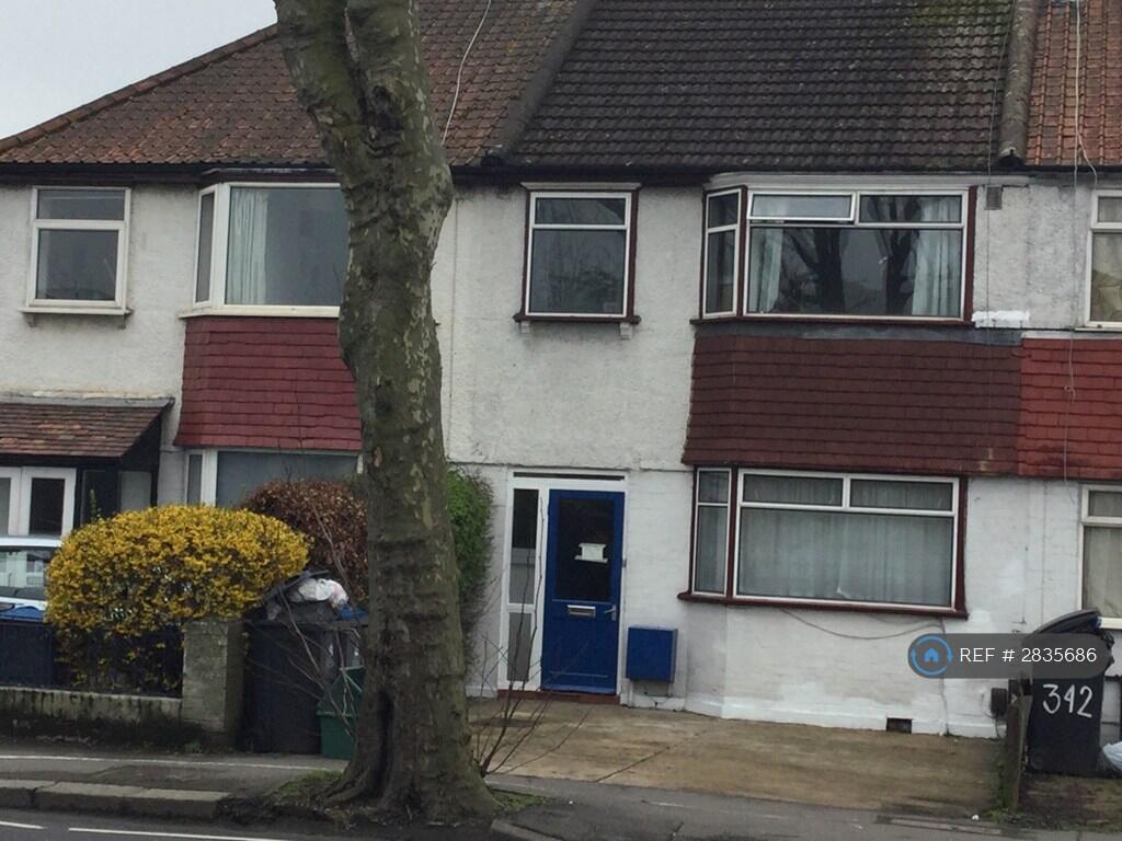 Main image of property: Kingston Road, Kingston, KT3