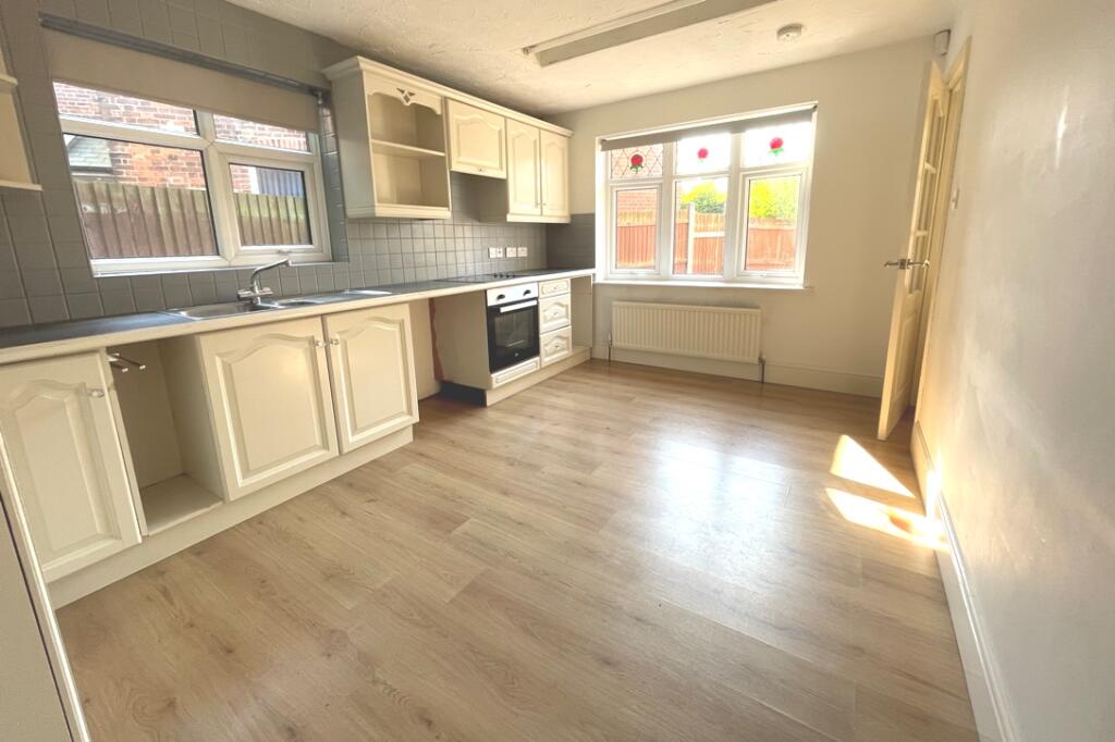 52b Church Road, Gorleston, NR31 6LN photo 3