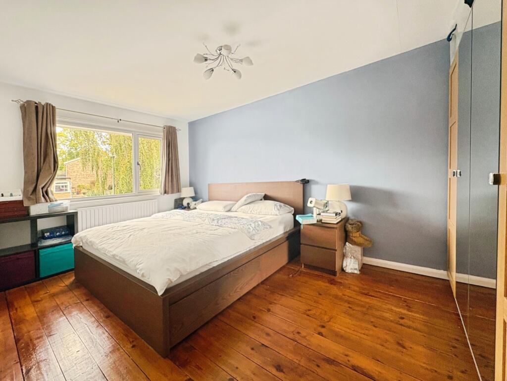House in Guildford - View 5