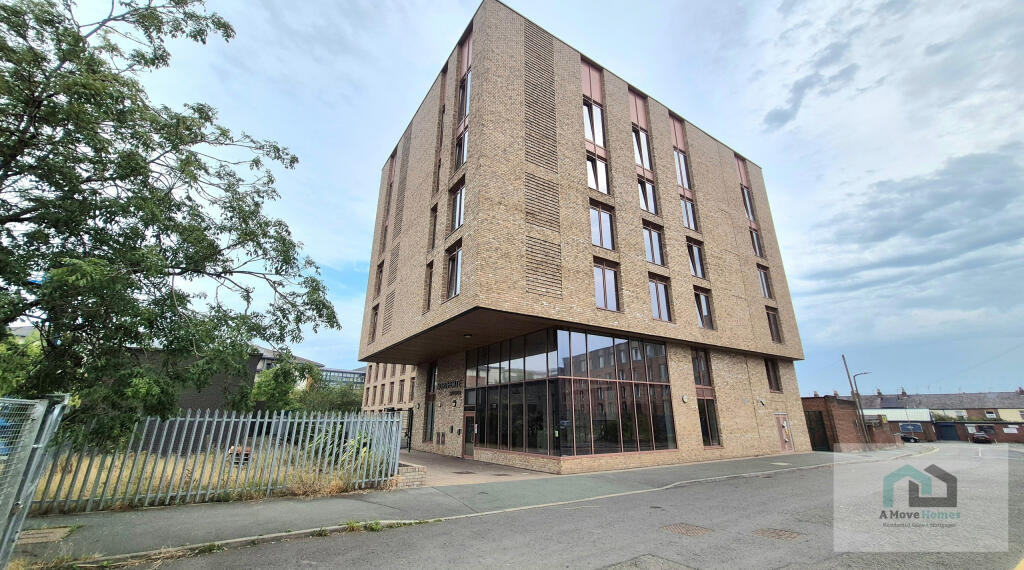 Studio flat on Northgate Studios, Trafford Street, Chester, Cheshire, £55,000