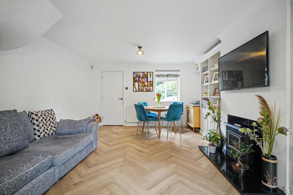 House in Collingtree - View 4