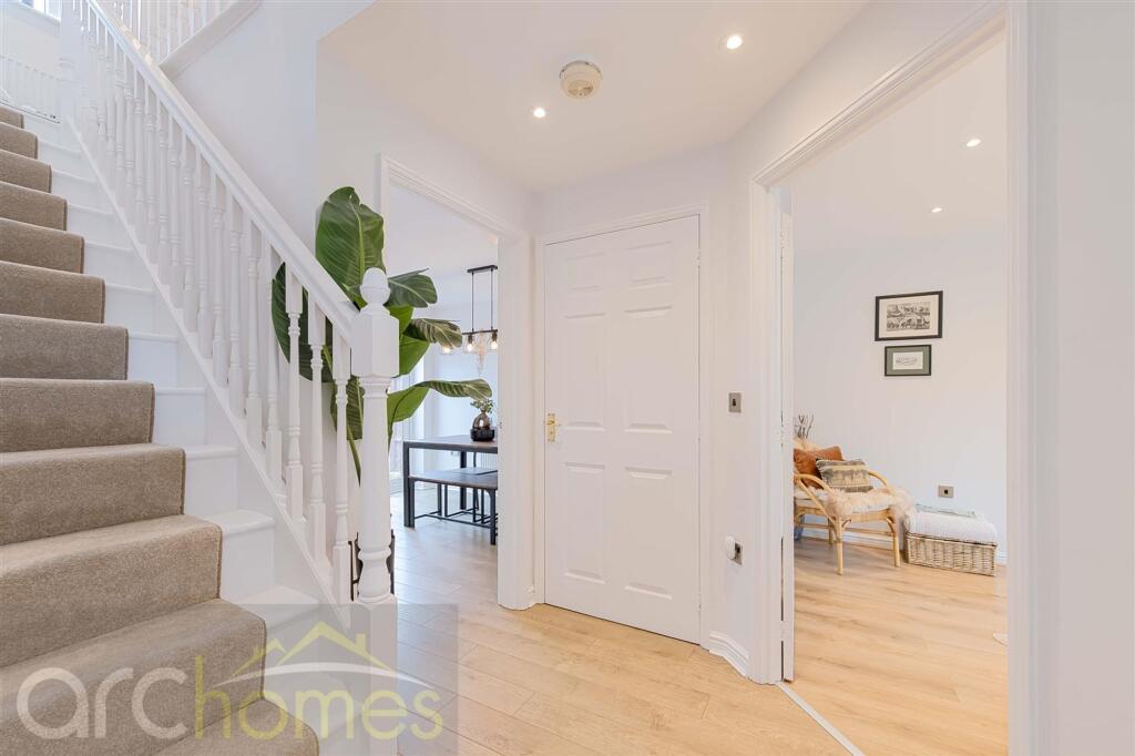 House in Wigan, Greater Manchester - View 5