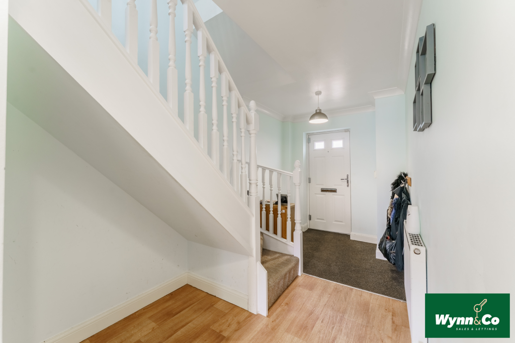 House in Wakefield - View 3