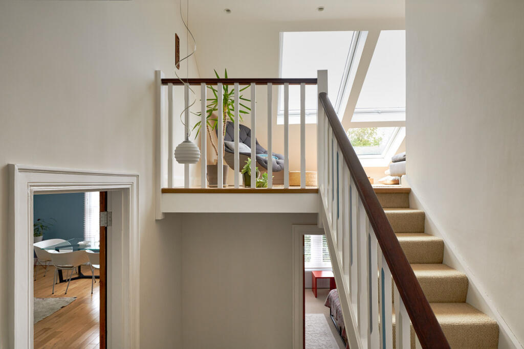 Tressillian Crescent, Brockley, London, SE4 photo 2