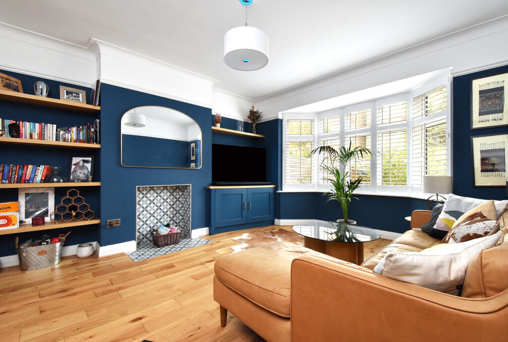 House in London - View 3
