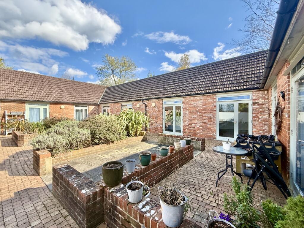 Main image of property: Pulpit Hill, Sparsholt