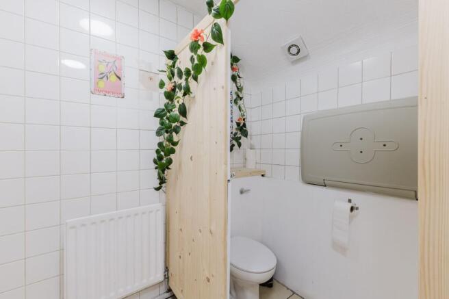 Womens WC2