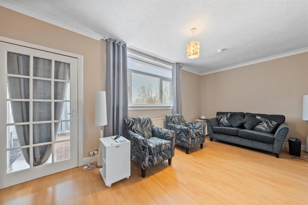 House in Wishaw, Coltness - View 3