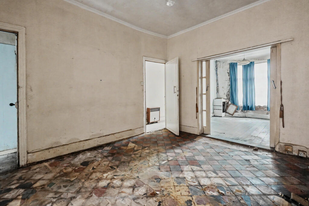 House in Liverpool - More