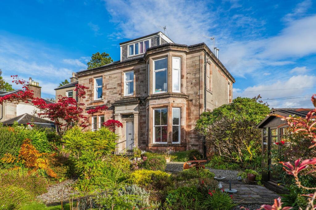 4-bed flat on John Street, Helensburgh, G84, £330,000