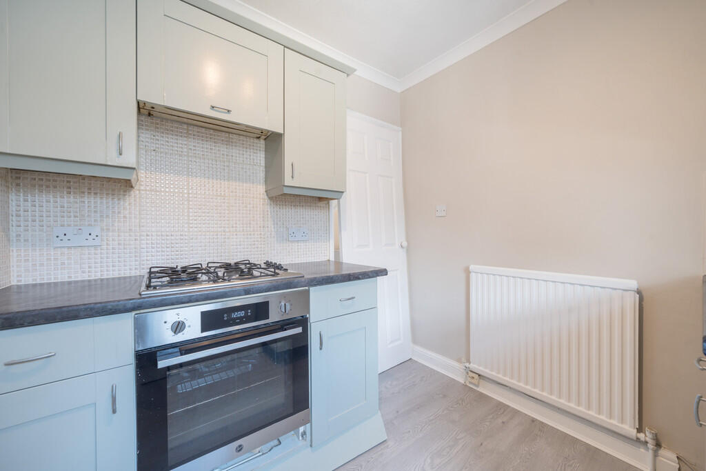 The Cottage Flat, 15 Derby Square, Windermere, Cumbria photo 4
