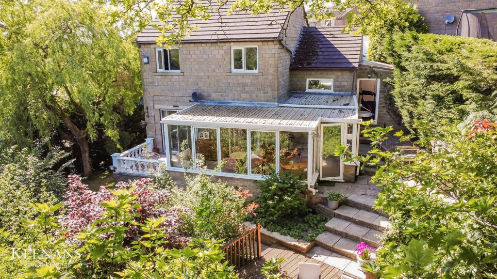 Additional image 5 of Barn Field Close, Colne