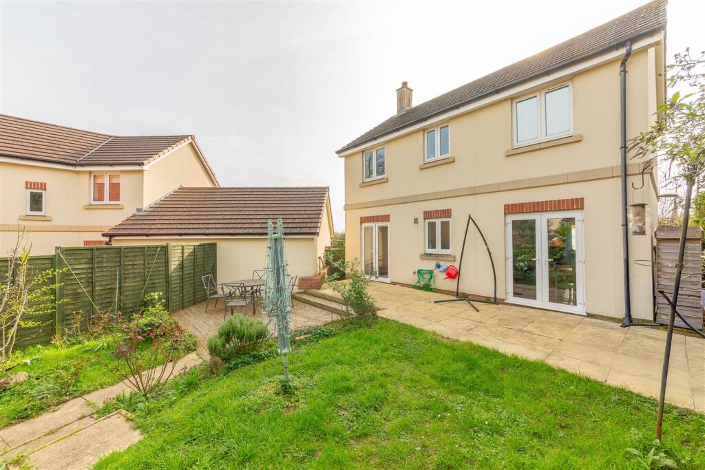 House in Bristol, Cribbs Causeway, Almondsbury - View 3