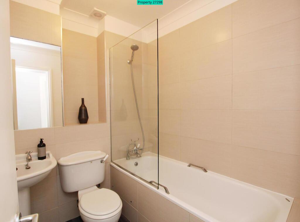 5 bedroom house for rent