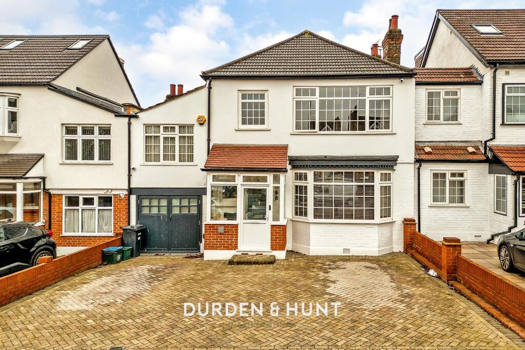 Main image of property: Hermon Hill, South Woodford, E18