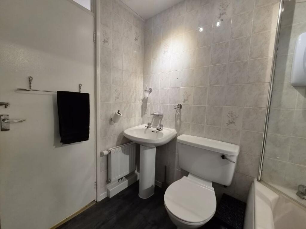 Apartment in Aberdeen, Rosehill and Stockethill - View 6