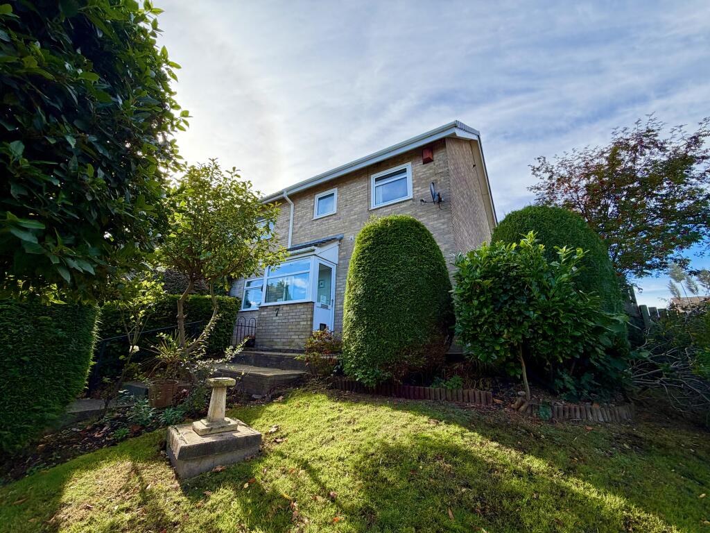 2-bed semi-detached on Montagu's Harrier, Guisborough, Redcar And Cleveland, £220,000