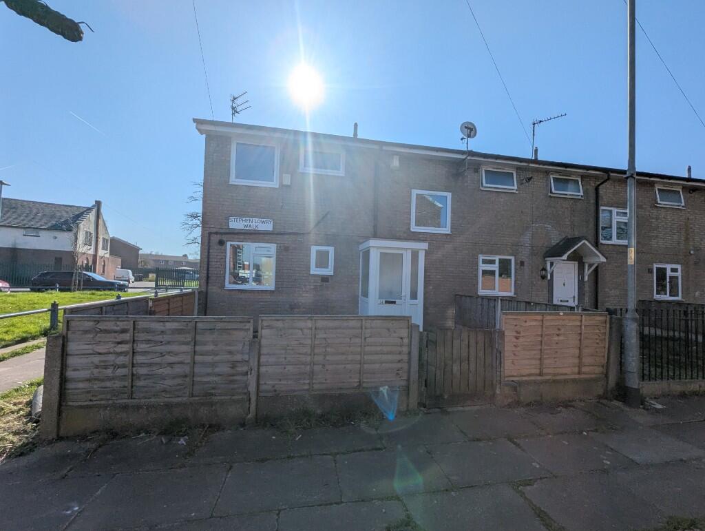 Main image of property: Stephen Lowry Walk, Manchester, Greater Manchester, M40
