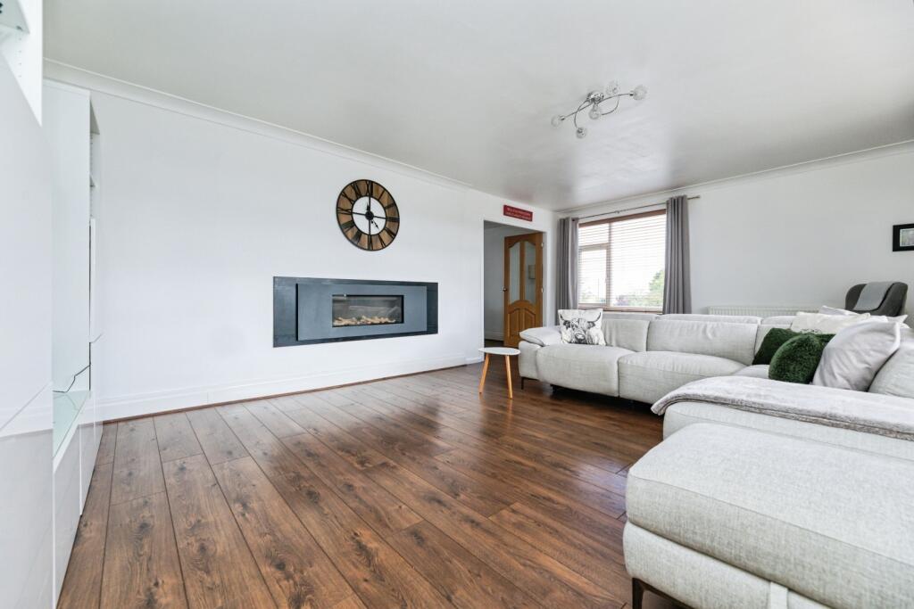House in Sheffield - View 5