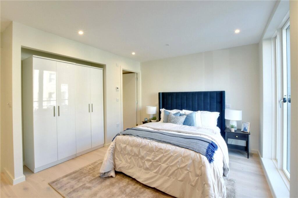 Apartment in London, Blackheath Cator Estate, Kidbrooke - View 3
