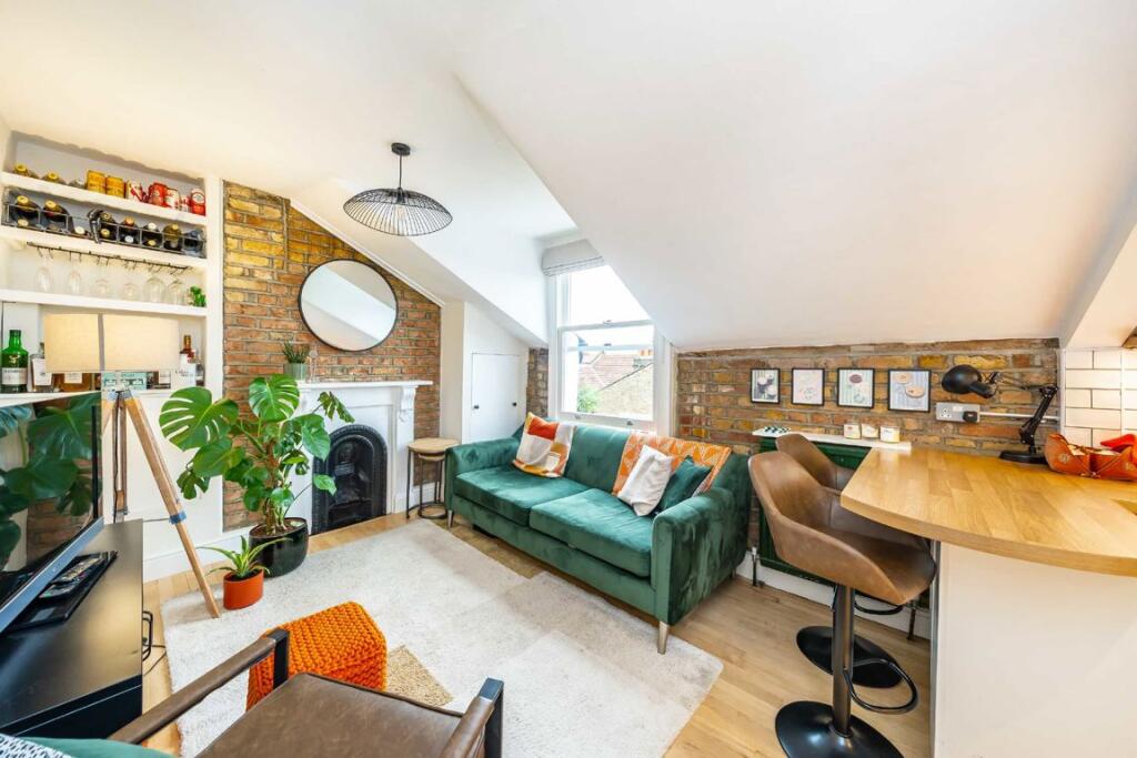 Apartment in London - View 2