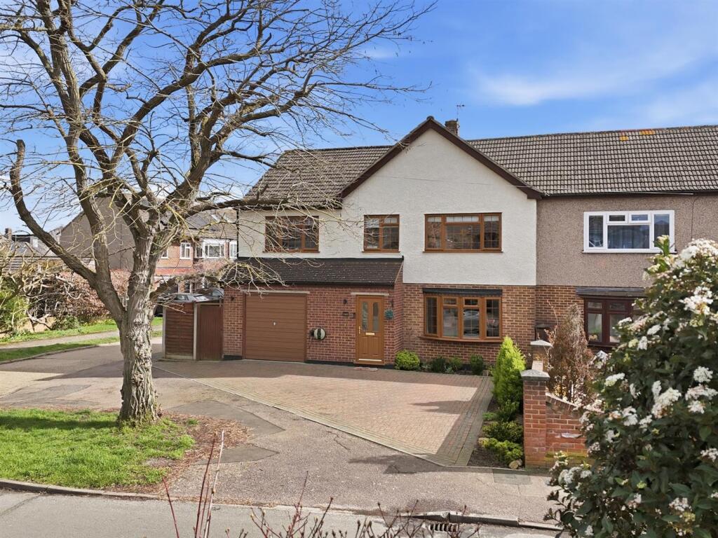 Main image of property: COZENS ROAD - WARE - CHAIN FREE