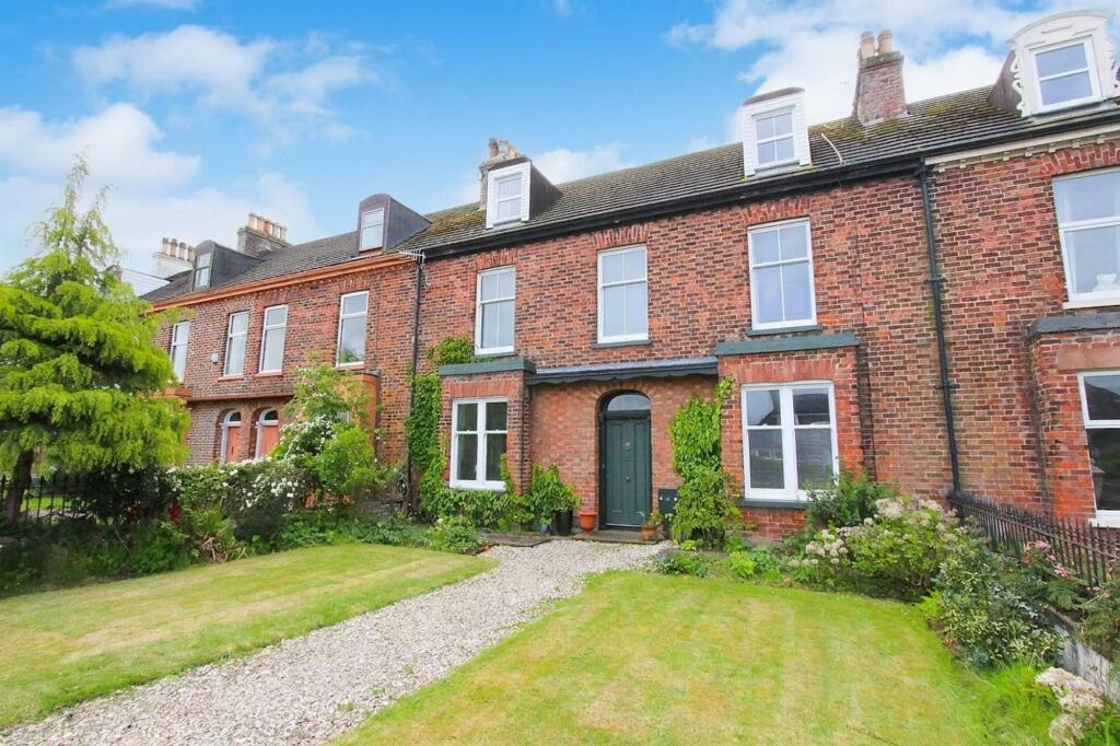 Main image of property: London Road, Stranraer, DG9