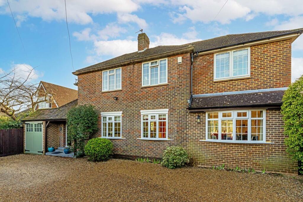 Main image of property: Manor Lane, Lower Sunbury