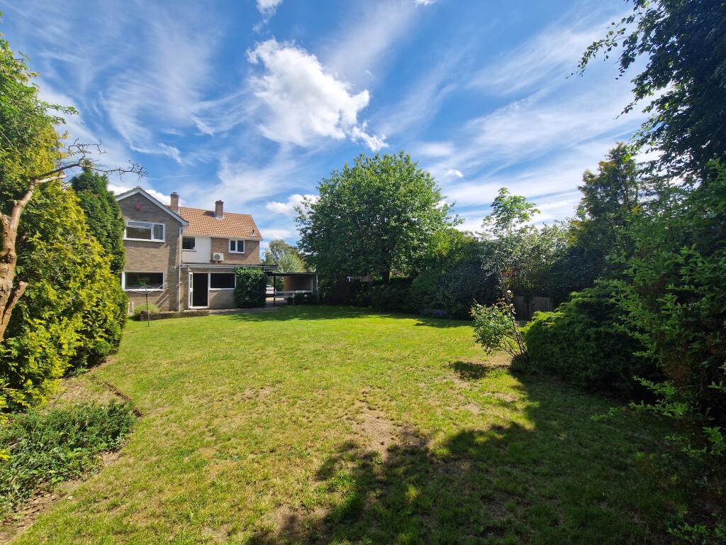 Main image of property: Long Buftlers