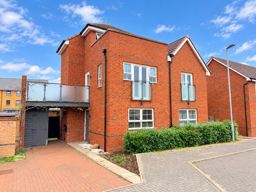 Main image of property: Doxford Heath, Brooklands, Milton Keynes