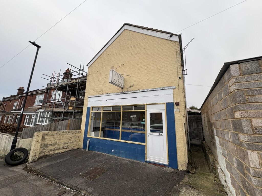 Main image of property: 2A Peveril Road, Sholing, Southampton, Hampshire, SO19