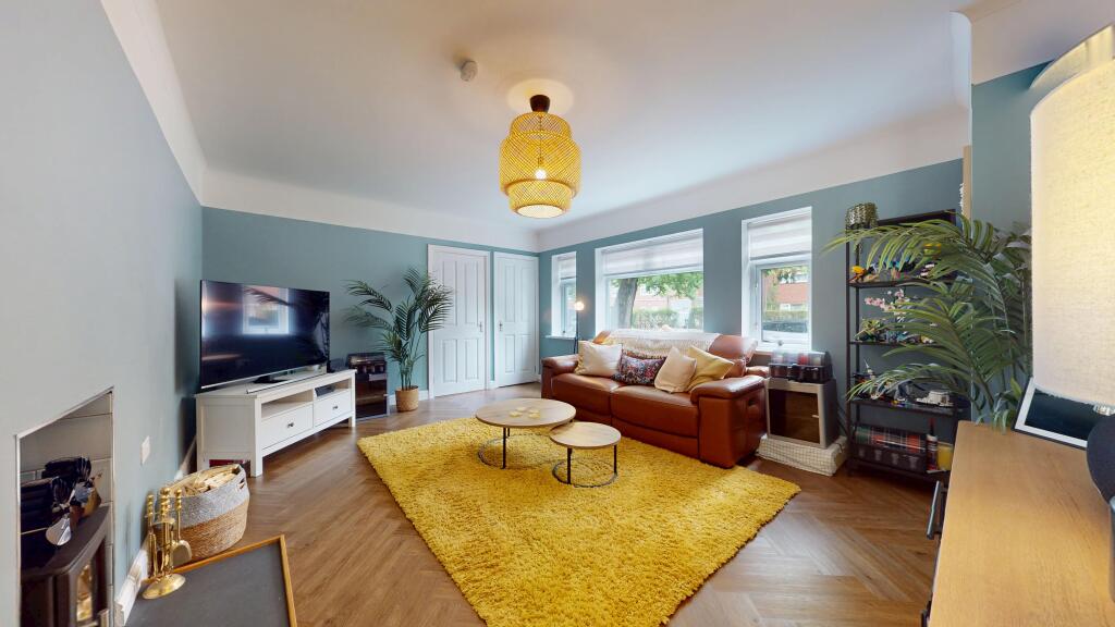House in Cardiff, Llandaff North - More