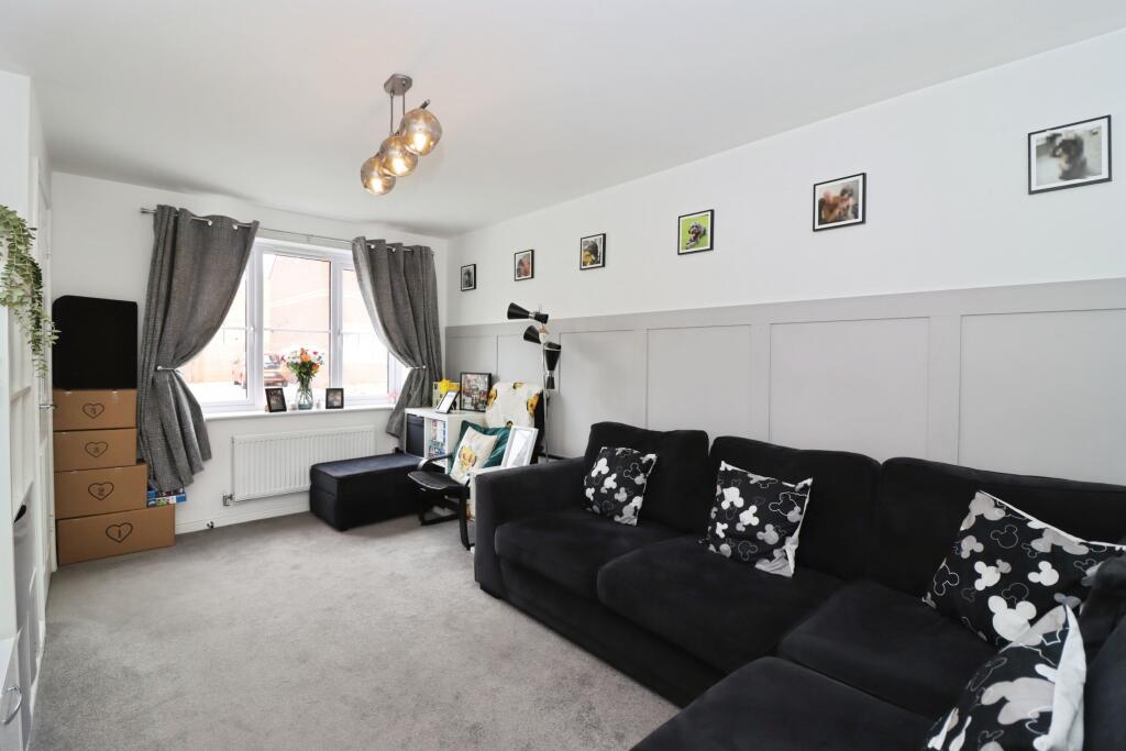 Wagtail Drive, Chesterfield, S43 photo 2