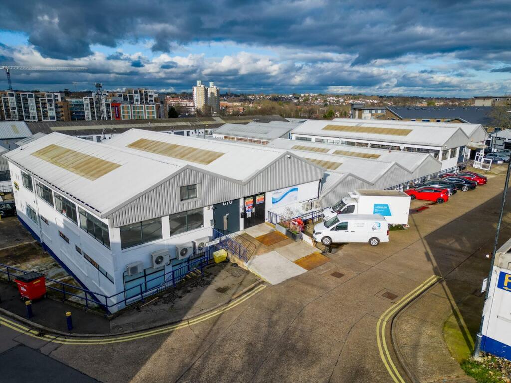 Main image of property: Bounds Green Industrial Estate, Bounds Green Industrial Estate, London, N11 2UL