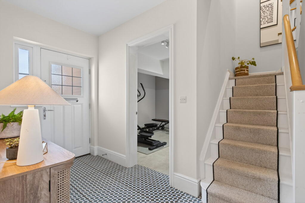 House in Barton Seagrave, North Northamptonshire - View 5