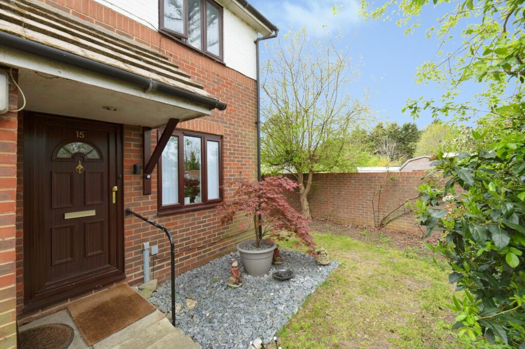 Main image of property: Melford Close, Chessington, KT9