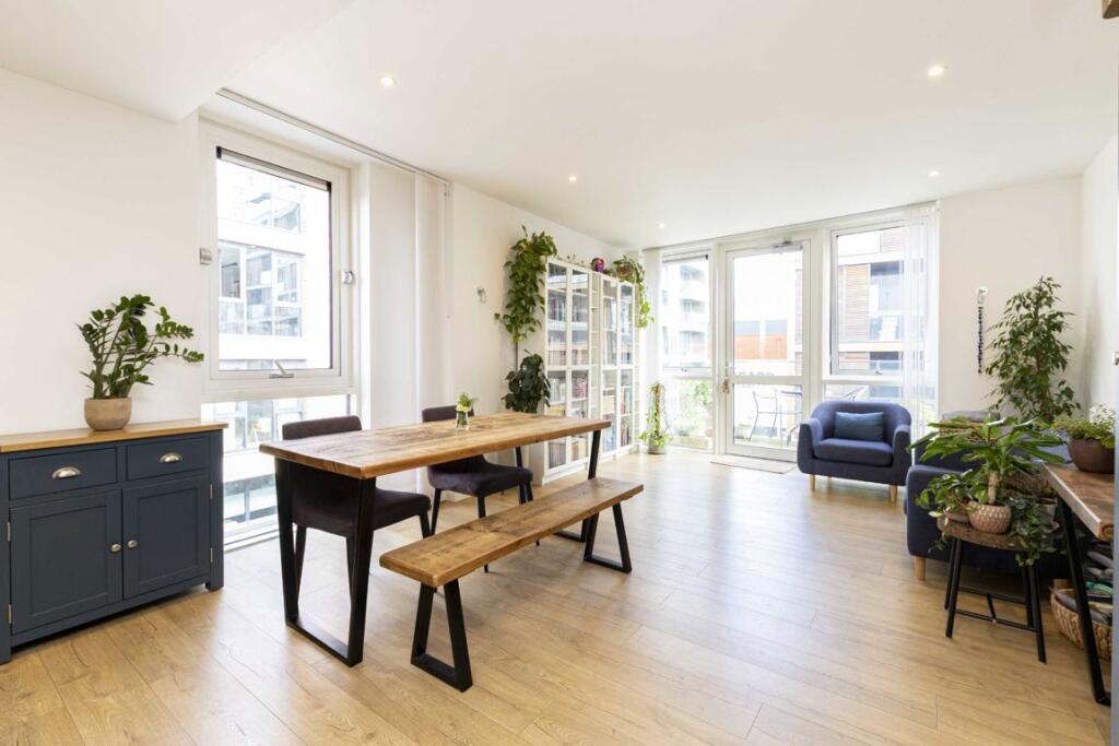 Apartment in London - View 2