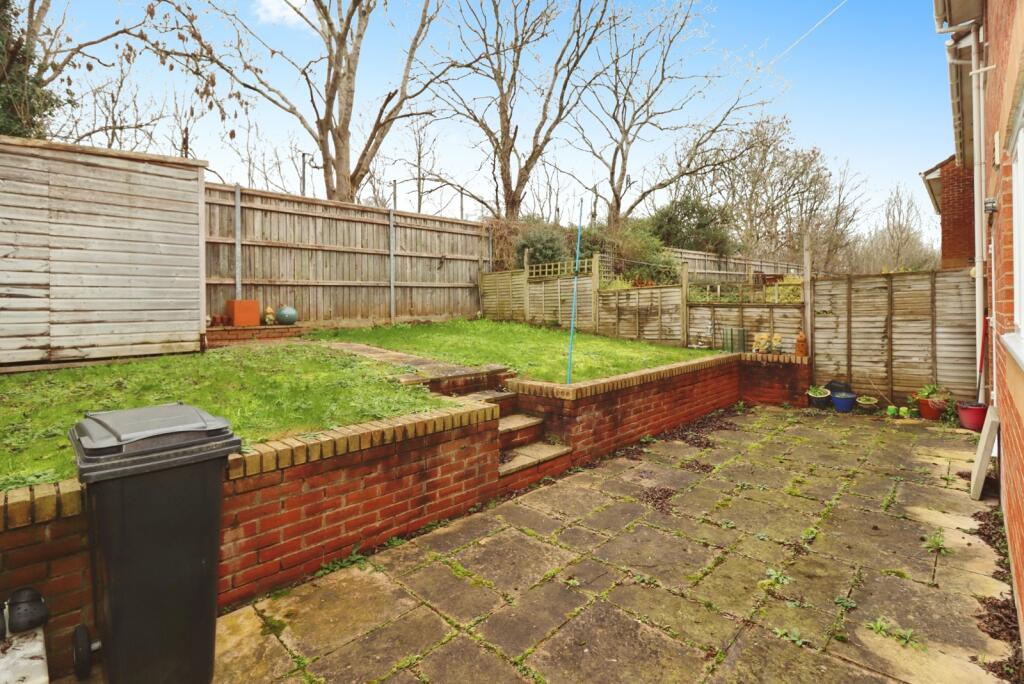Barkleys Hill, Stapleton, Bristol, BS16 photo 2