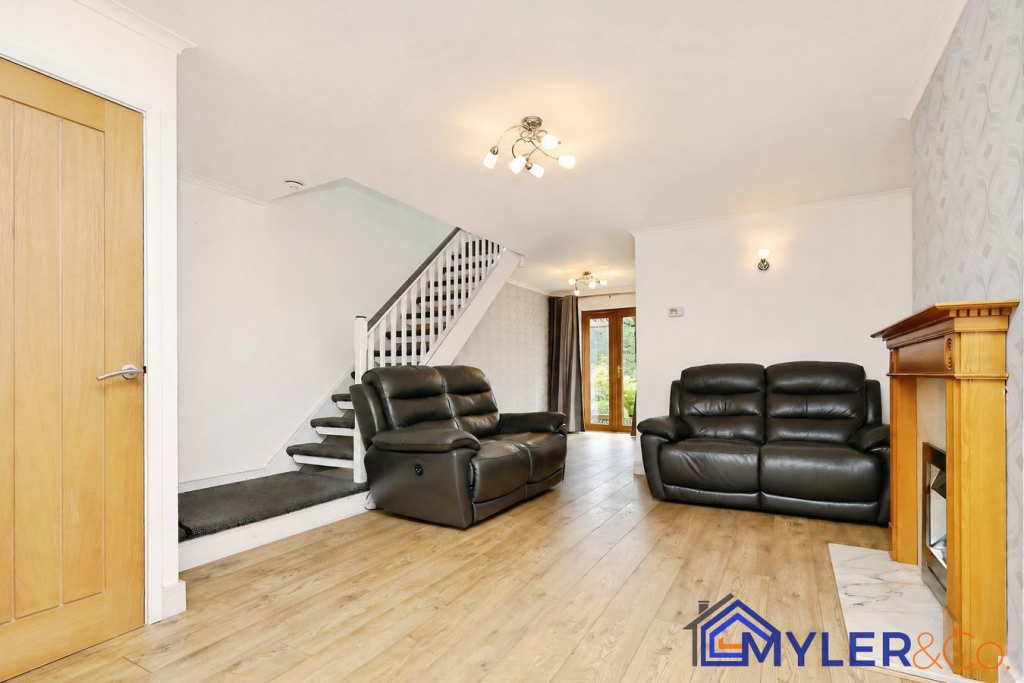 House in Widnes, Halton - View 4