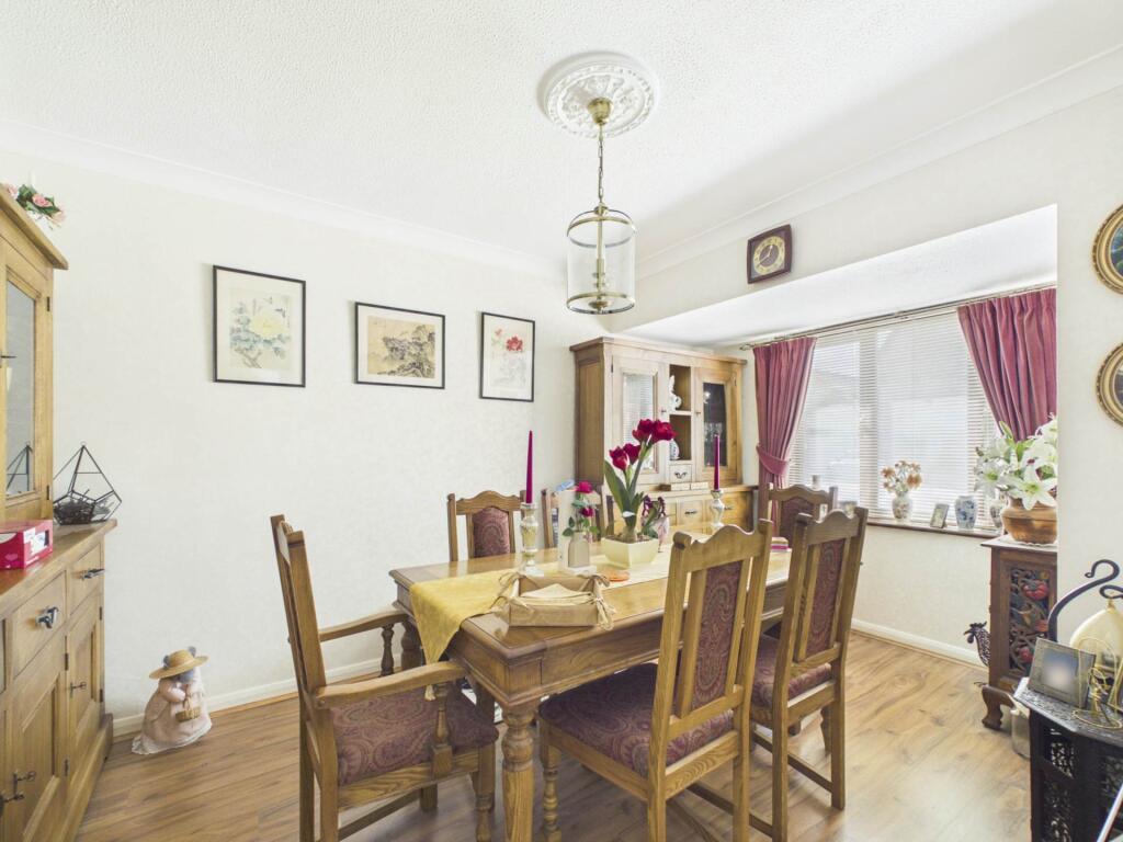 Wheelwrights, Weston Turville - View 4