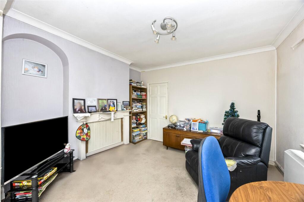 Grand Avenue, Lancing, West Sussex, BN15 photo 4