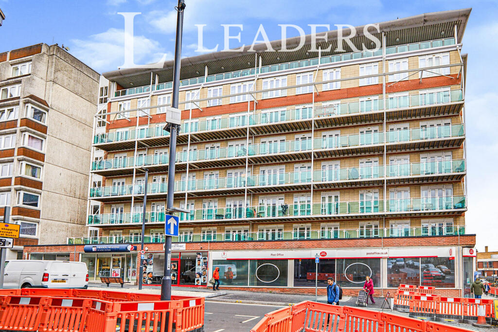 Apartment in Derby - View 4
